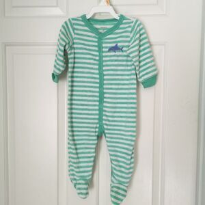 3/$15 Carter's terry cloth sleeper size 6 m